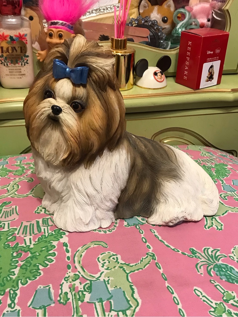 Shih Tzu Danbury Mint 10 Inch Figure